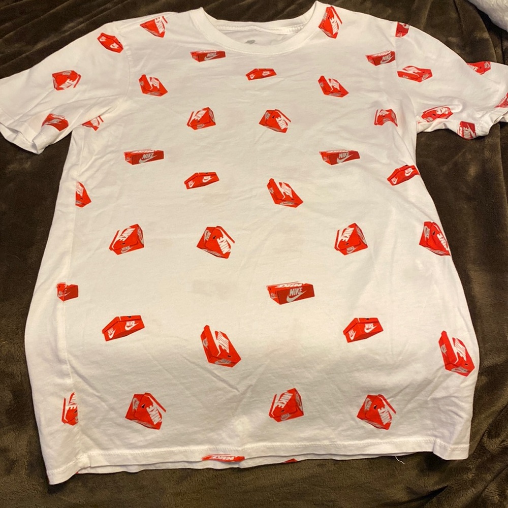 White Nike Tee